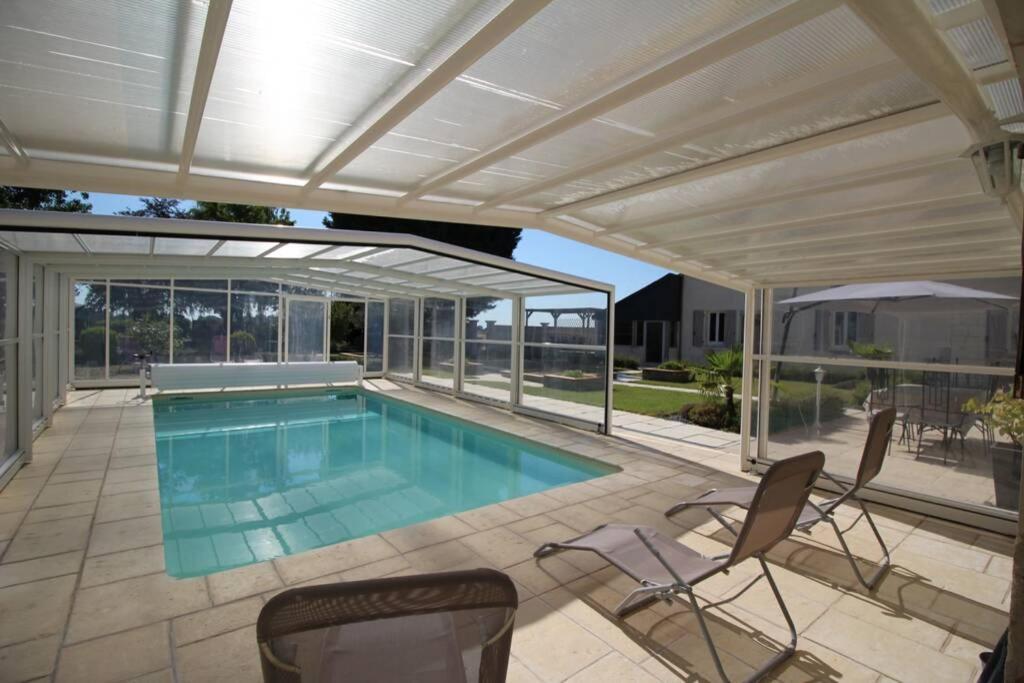 Gite Les Doucesheures- 110M²--3 Chambres-6 Pers Betz-le-Chateau 외부 사진